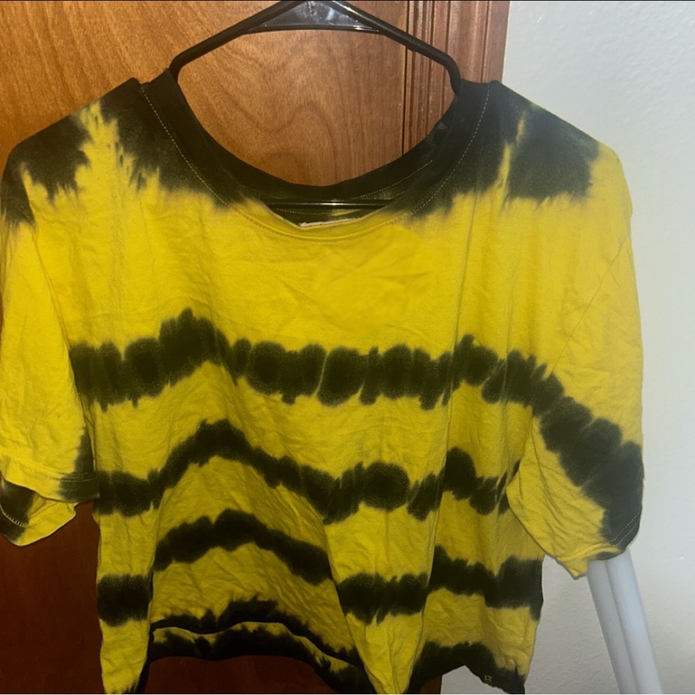 yellow and back crop top